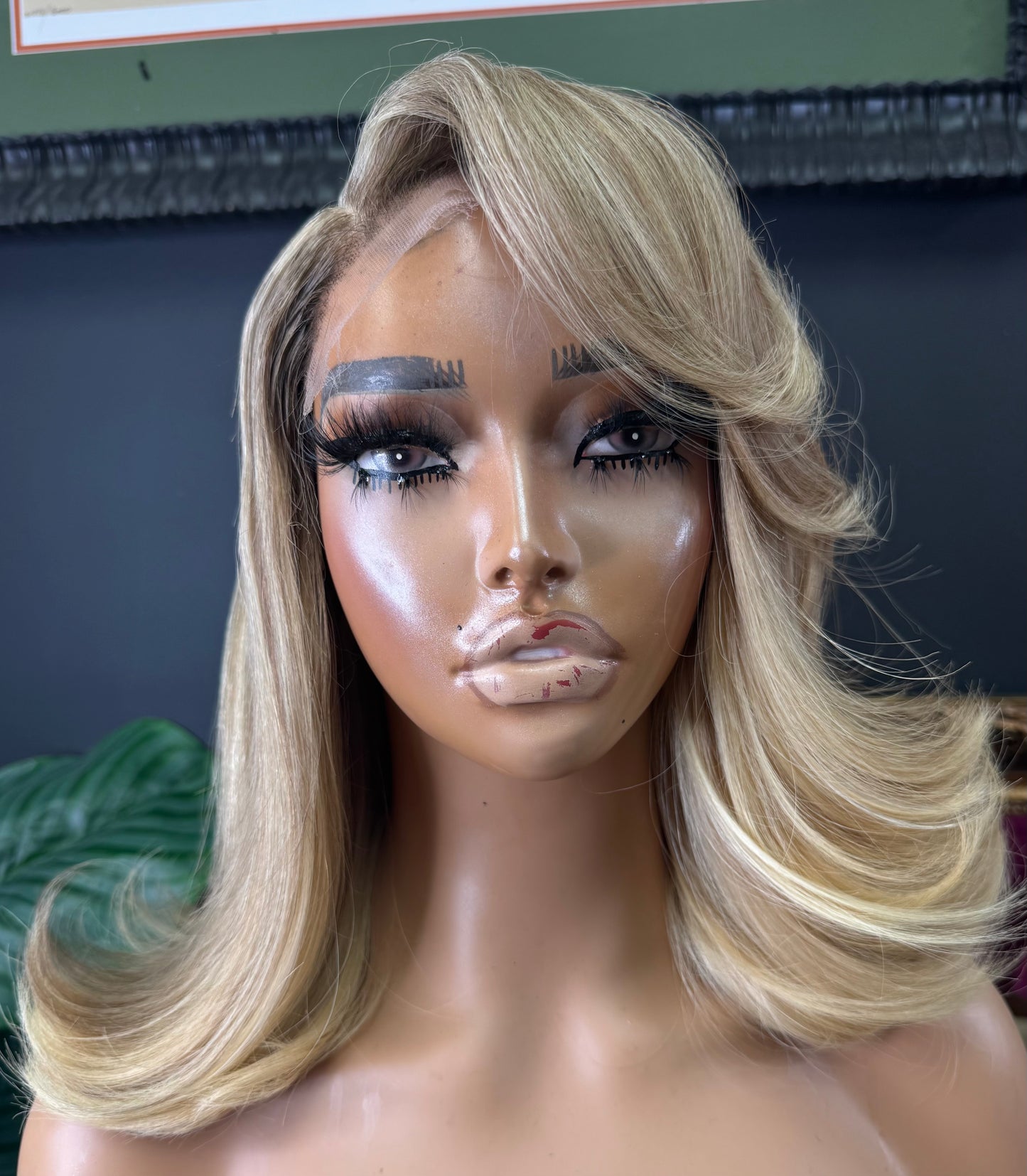 Chloe Lane(Pre-Order)